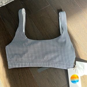 Vuori Sports bra size XS NWT